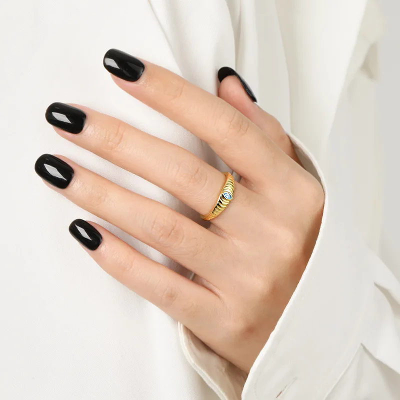 Fashionable 925 Sterling Silver Marquse Zircon Ring Jewelry Signet Ring for Women