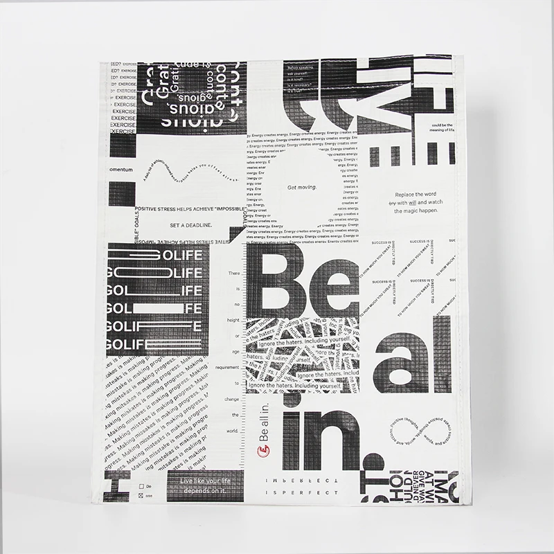 New design Custom logo size eco-friendly white kraft paper  bag with handle