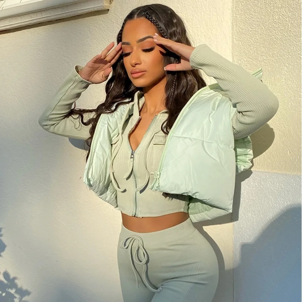 
2021 Bubble Puffer Down Coats Fashionable Girl Trendy Coats For Women Ladies Winter Crop Trench Coats Women Designers Jackets 