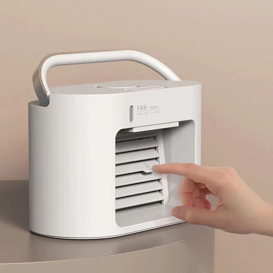 2021 New Rechargeable Mini Desktop Usb Double Spray Table Portable Mist Air Cooler Fan With Water