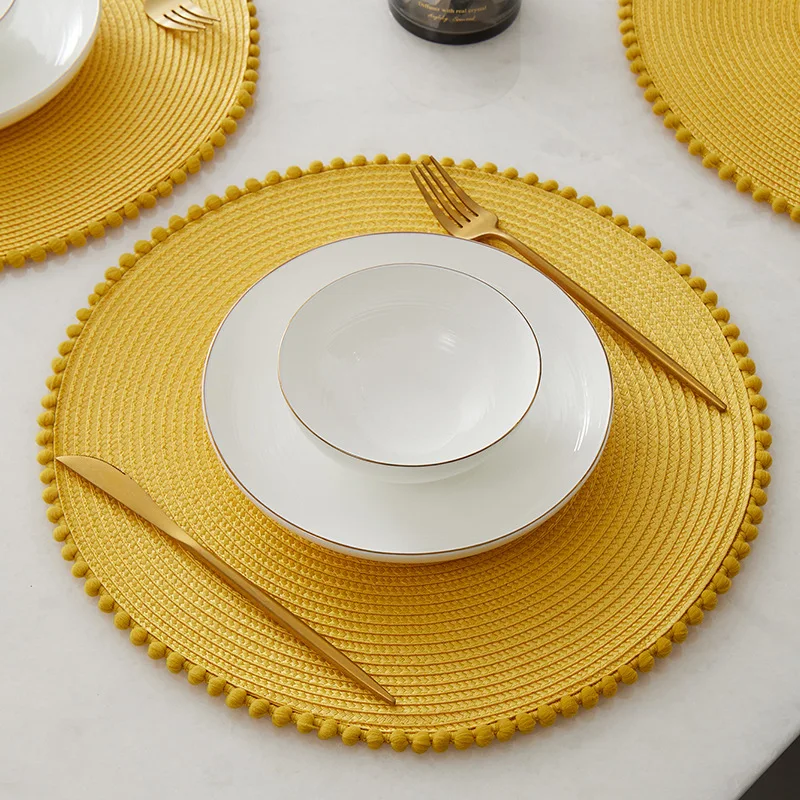 Твердый цвет популярный дизайн тканые салфеты из полипропилена пластиковые круглые с кисточками для украшения дома