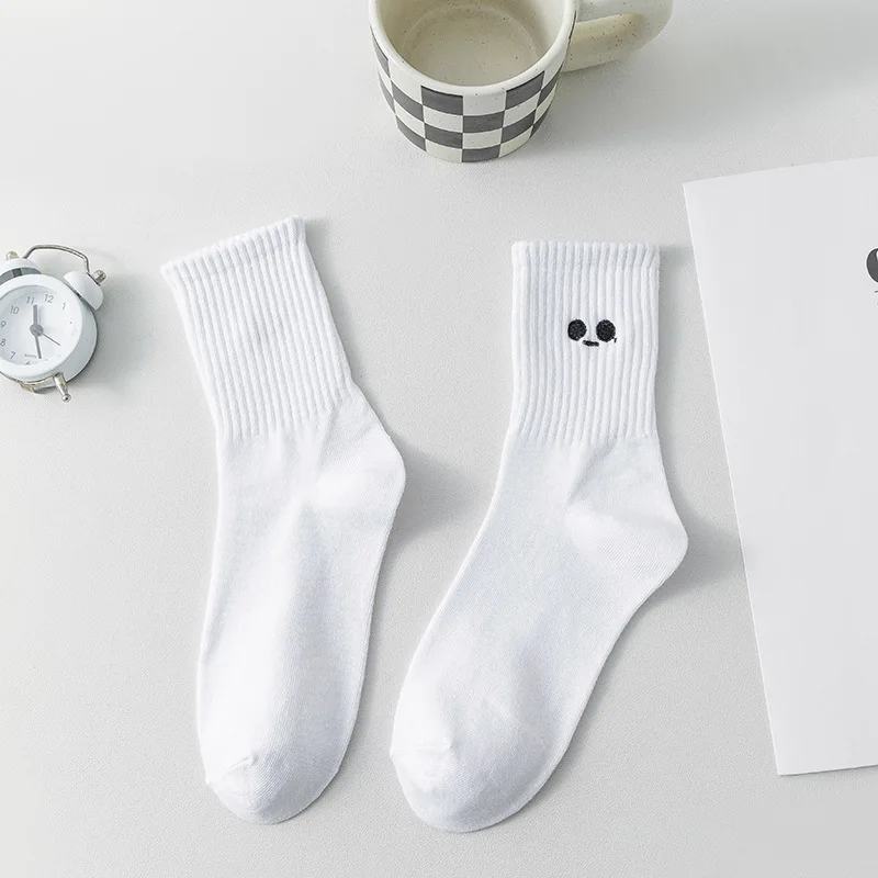 Wholesale warm embroidery funny little eyes sock cute cotton women custom design sock
