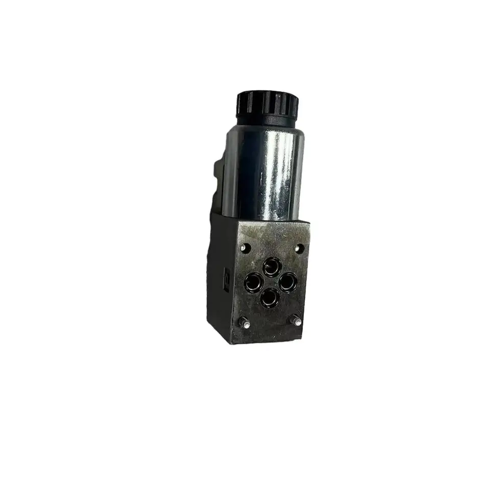 Zoomlion Electromagnet Reversing Valve Spare Parts Truck Crane QY25V 35V Mobile Crane 70ton 80ton 100ton