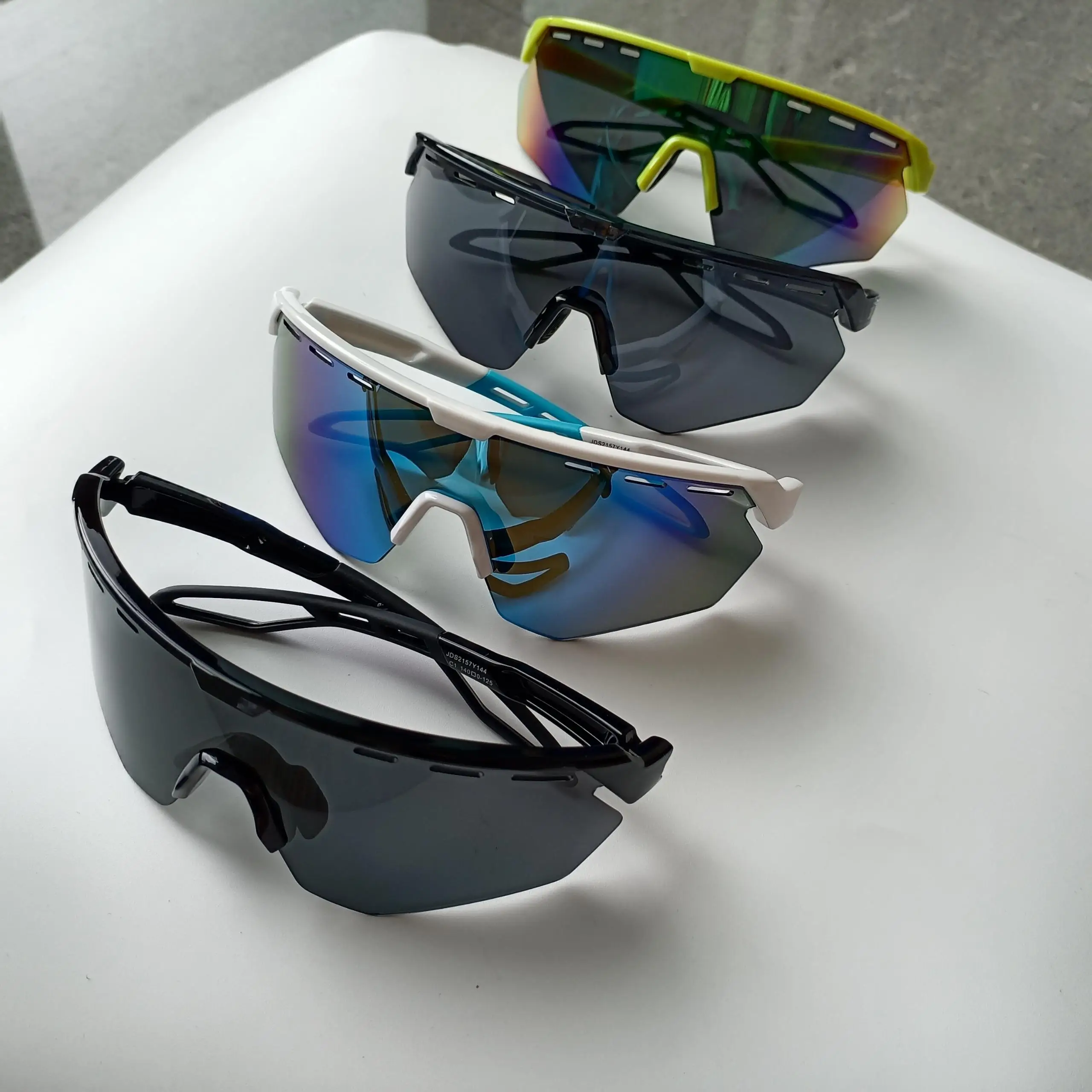 2020 mens fashion one piece cycling 2022 tr 90 sunglasses