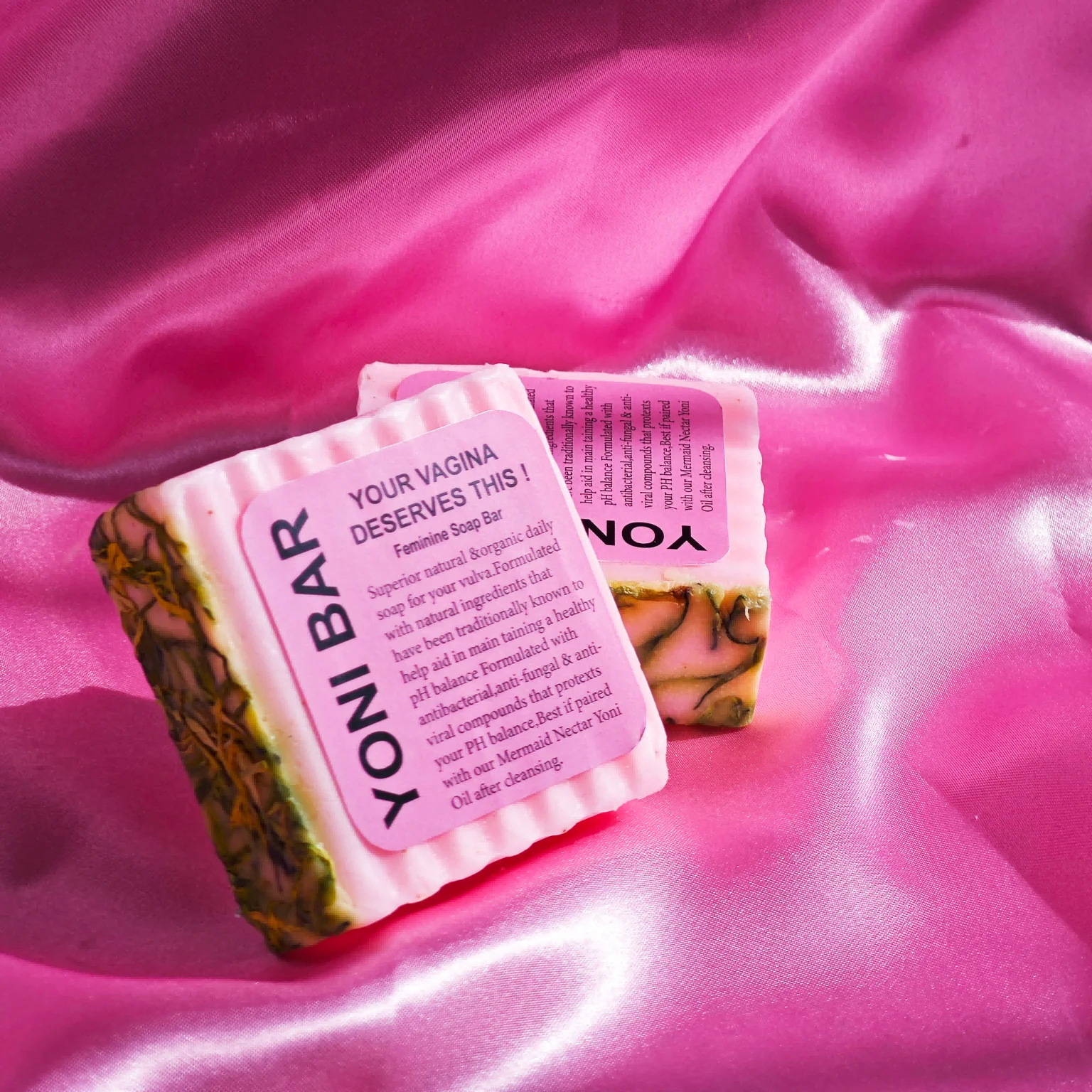 Private Label 100% Natural Organic Handmade Yoni Rose Soap Vaginal PH Balanced Feminine Hygiene Womb Detox
