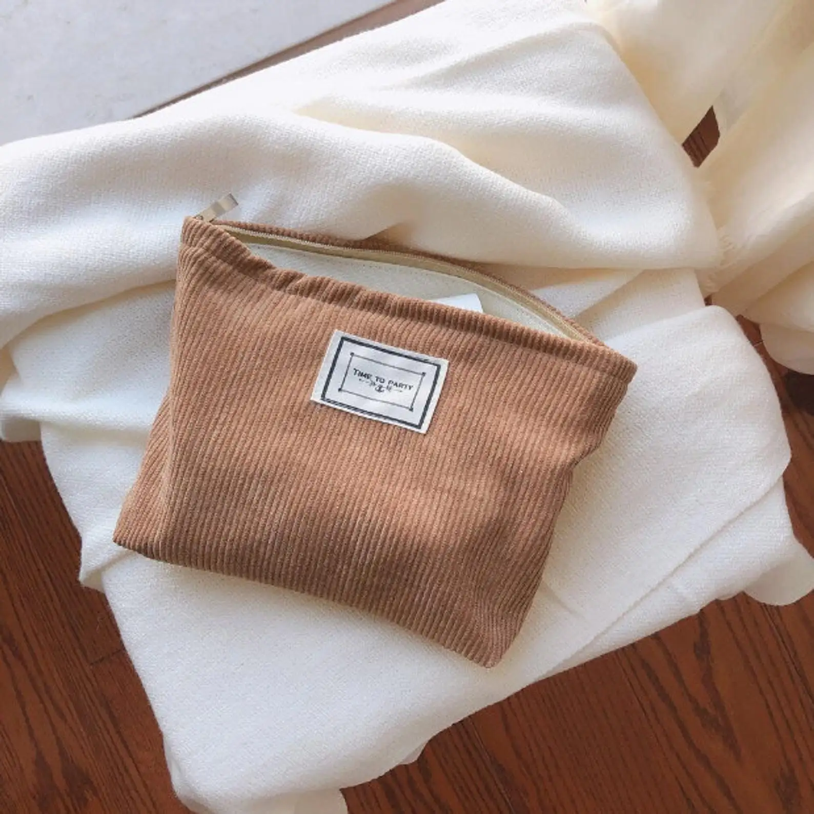 Soft Corduroy Velvet Beige Zipper Large Capacity Cosmetic Bag Clutch Bag Personalized Makeup Bag Pouch