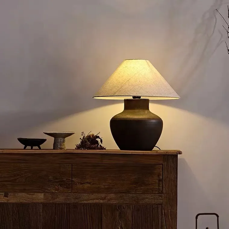 Wabi-sabi pottery table lamp Vintage homestay living room study decoration new Chinese Zen bedroom ceramic bedside lamp