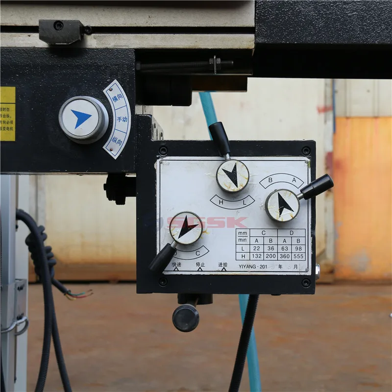 Horizontal vertical turret milling machine Precio fresadora X6332 Universal milling machine