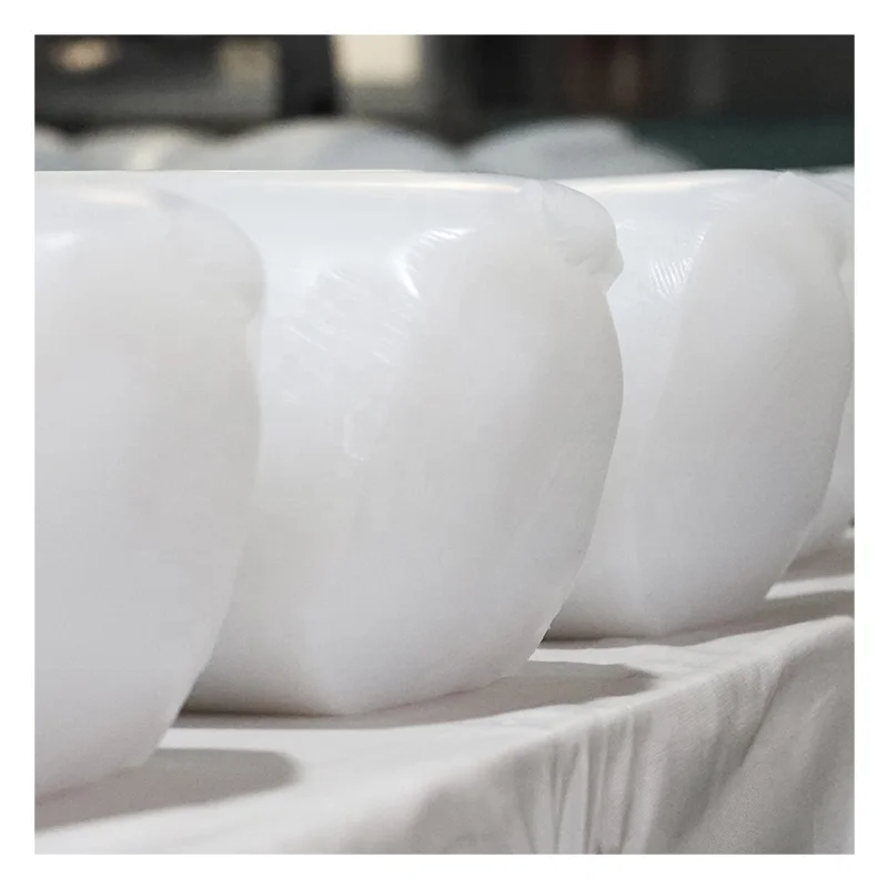 Mixed silicone rubber is used in the manufacture of self-lubricating oil seals and other products