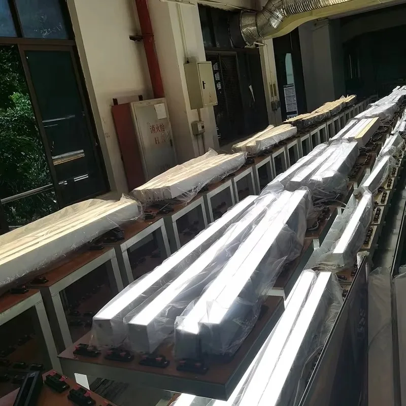 Modern Office LED Linear Light 2FT 4FT 8FT Triac Dimmable with DALI 0-10V Control Aluminum Pendant for Gym Workshop Classroom