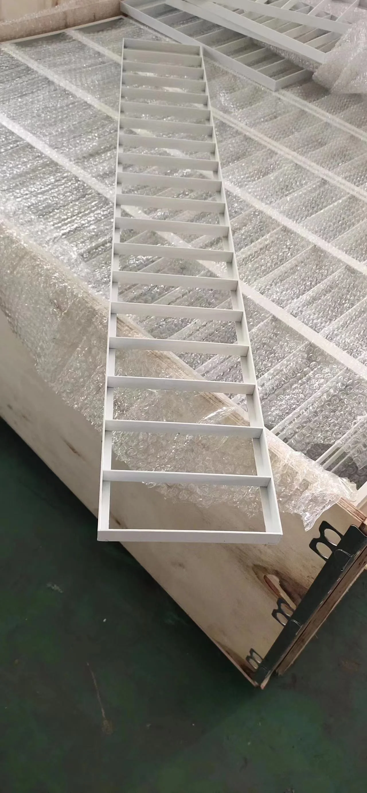 roof solar aluminum catwalk walkway perforated saf punched hole aluminum anti skid serrated walkway