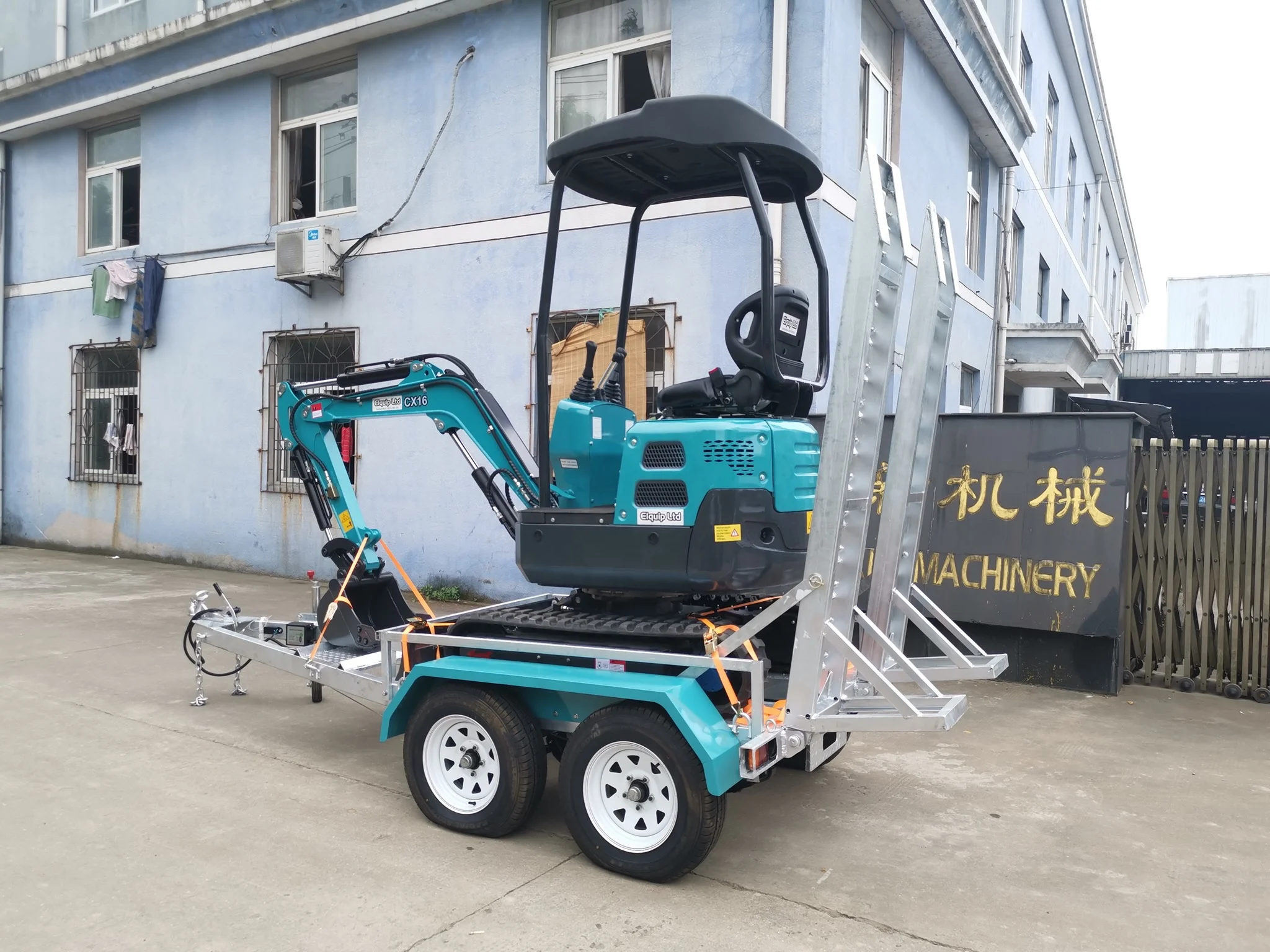 factory direct sale high rigidity mini excavator trailer with CE certification