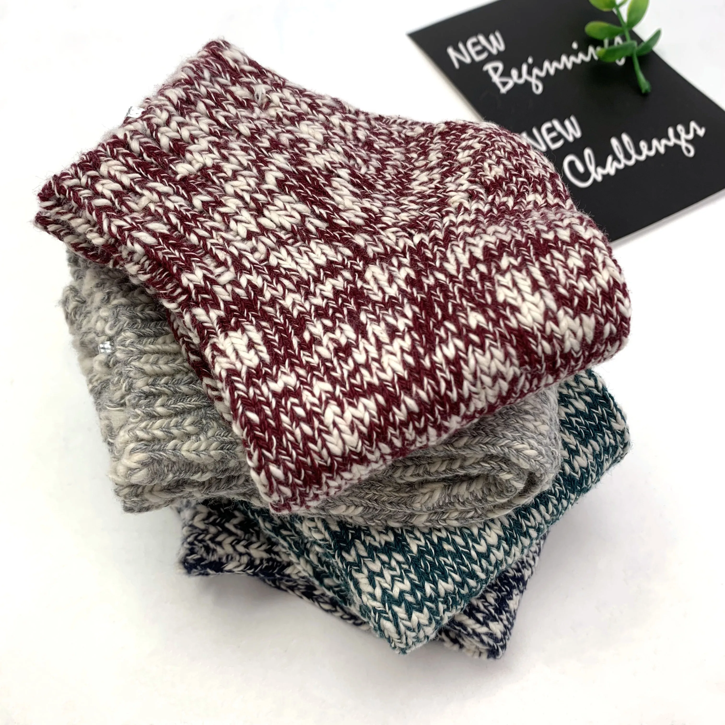 Winter Fashion Retro Style Knitted Thick Warm Pure Cotton Socks Crew Length Anti-Slip Breathable Quick Dry Features Boys Girls