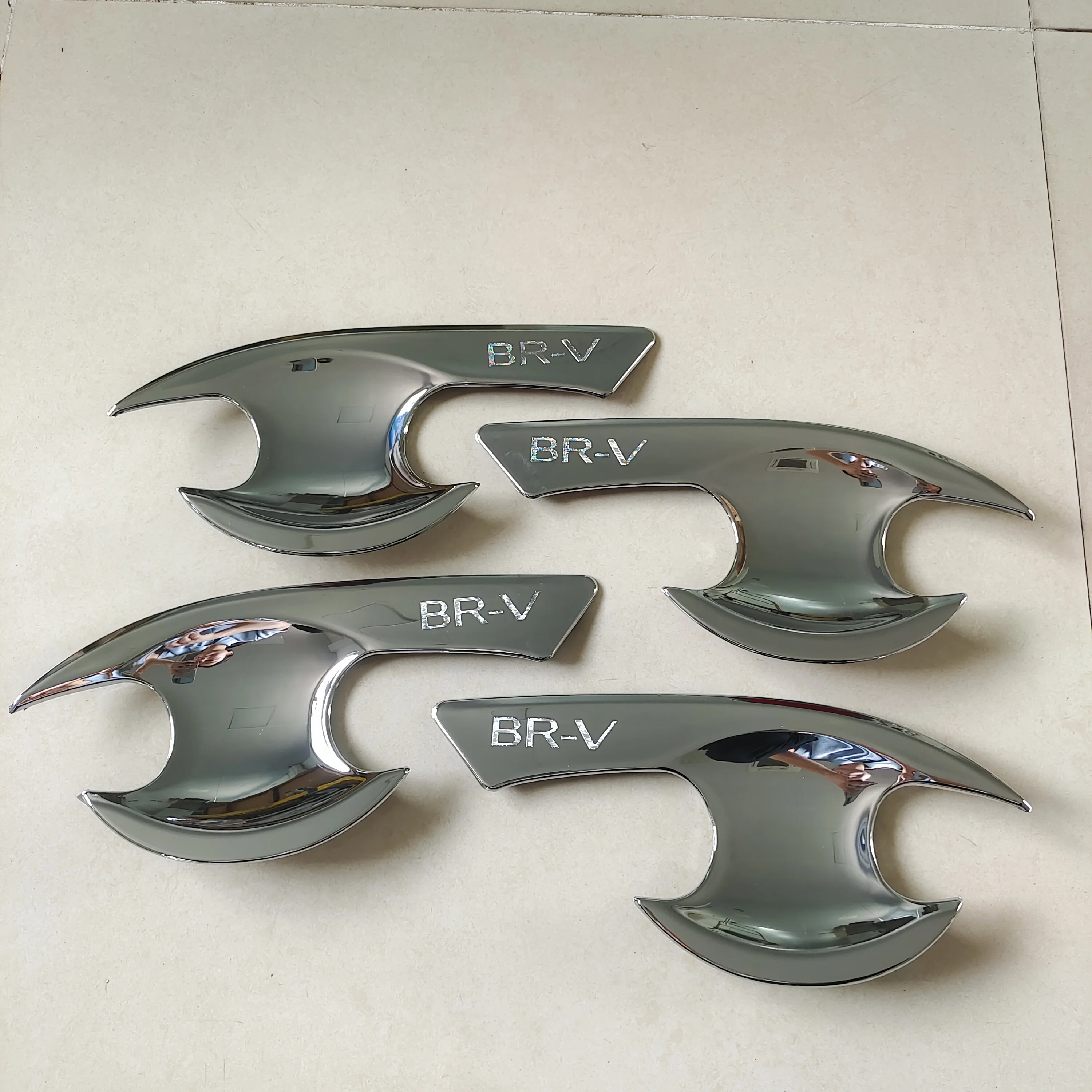 Hot Selling 2022 Auto Parts Chrome Kit Gas Tank Cover Car Door Handle Bowl for Honda BRV Accessories