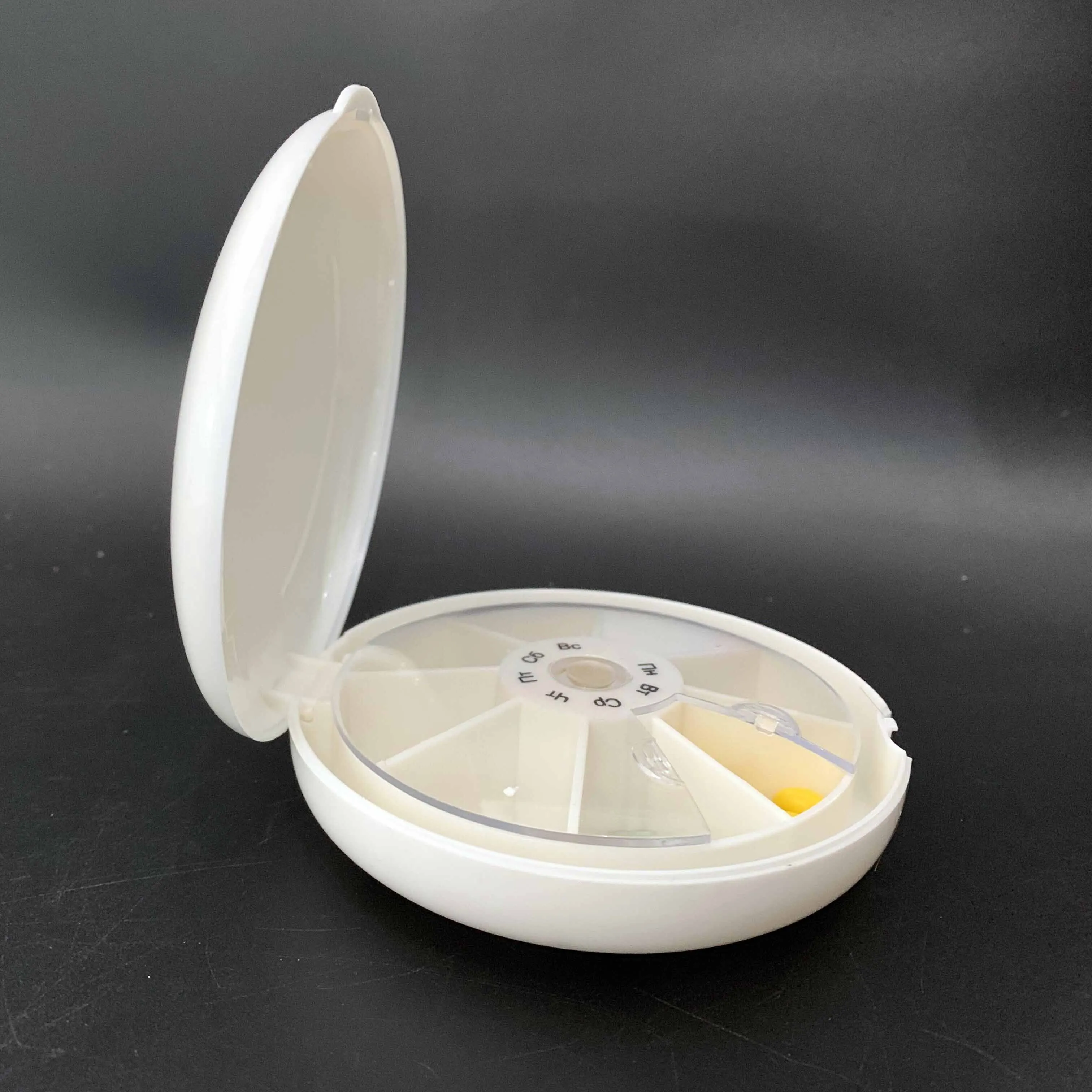 Weekly Rotating Round Pill Storage Cases Plastic 7 Days Pill Box