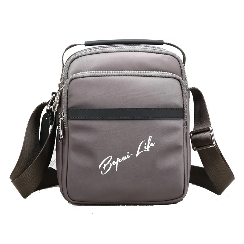  2021 trendy fashionable sports messenger bags sling chest bag men nylon