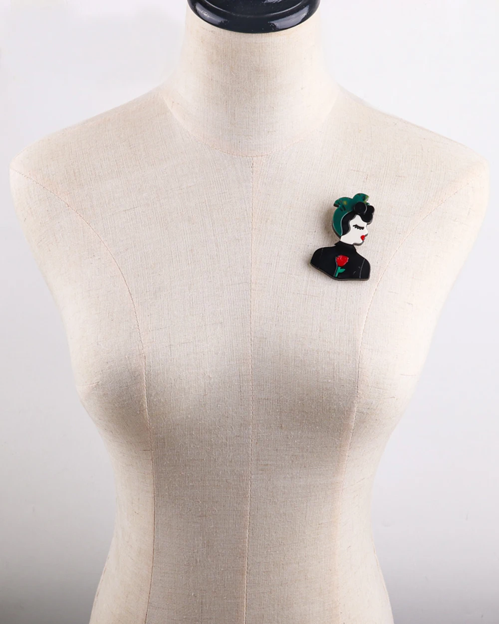 Vintage Acetate Pin Elegant Woman wearing Hijab Rose Sweater Corsage Acrylic Figure Brooch for Women Daily Life