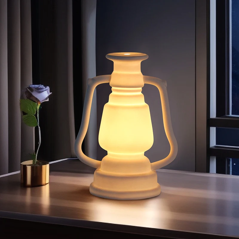 Small Retro Classic Kerosene Lamp Electric LED Lantern Lights Antique Home Ornaments Bar Cafe Bedroom Flame Light