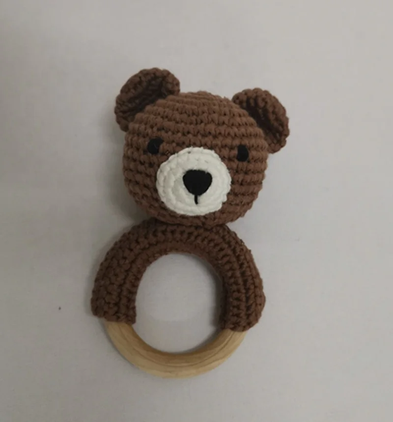 Wholesales Newborn Gift Eco-friendly Crochet Hand Knitted Cotton Yarn Baby Rattle Toys Crochet Bell Bear Rattles