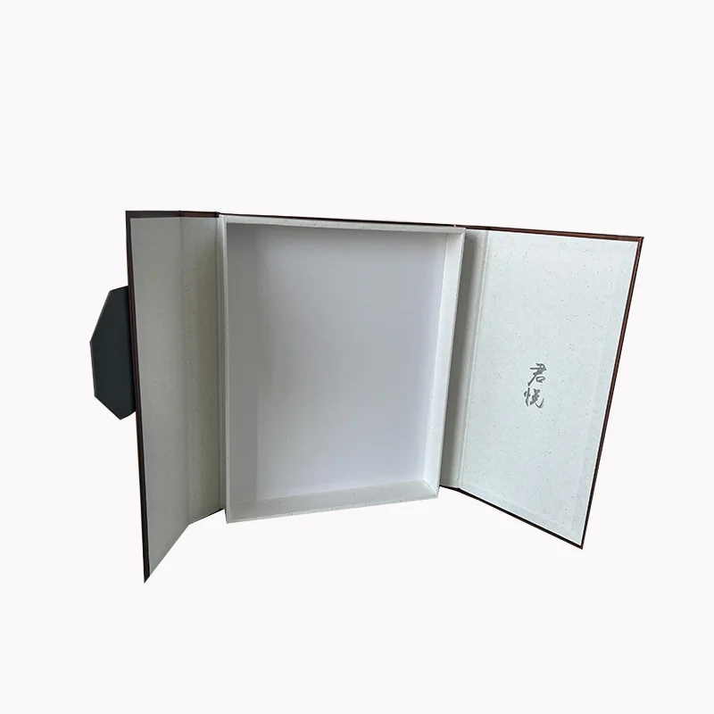 Customized Biodegradable Kraft Paper Bags for Clothing Shoes Socks Underwear Fur and Bakery Use with Gravure Printing