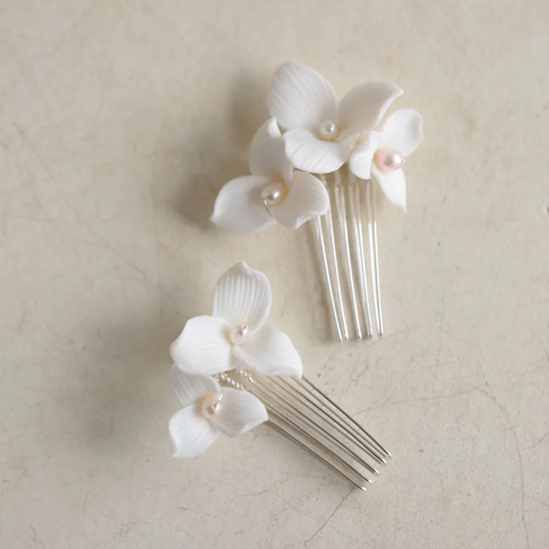SLBRIDAL Handmade Rhinestones Freshwater Pearls Porcelain Flower Bridal Wedding Hair Comb Hair Pin Earring Women Girls Jewelry