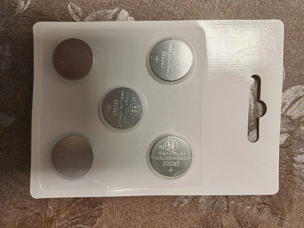 Customize Brand Logo 3V CR2032 no rechargeable cr2023 Button Coin Cell Lithium Battery