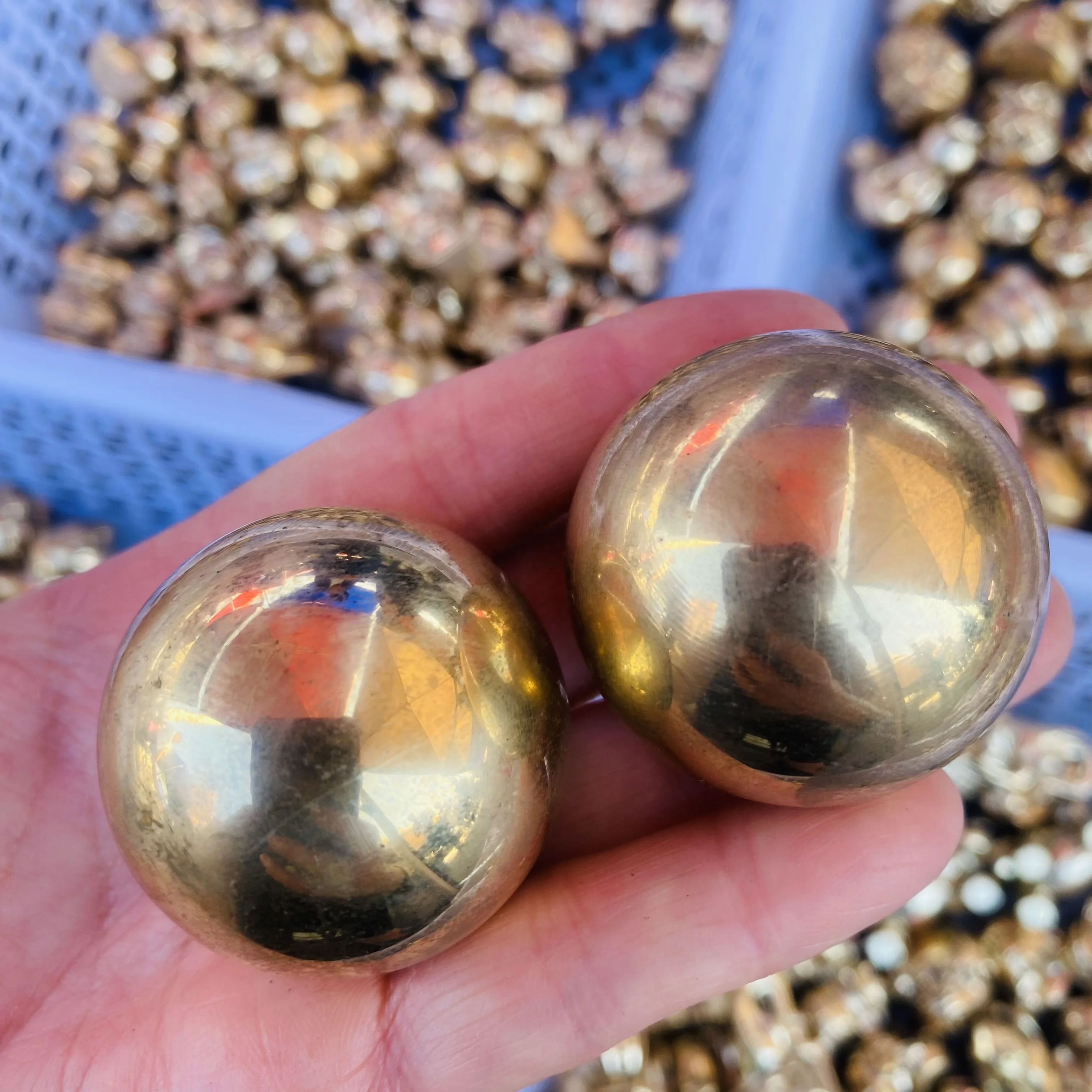 Wholesale healing chalcopyrite sphere natural pyrite crystal ball for gift decoration