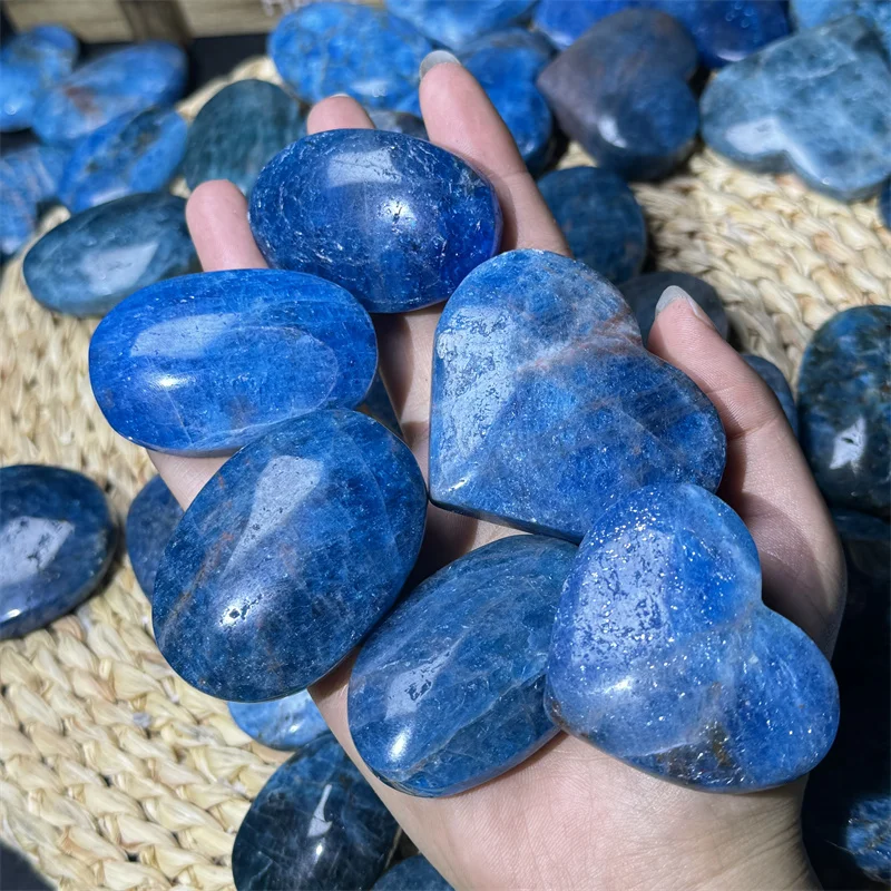 Wholesale Natural Crystal Crafts blue apatite heart palm stone Carvings Gemstone Crafts For Decoration