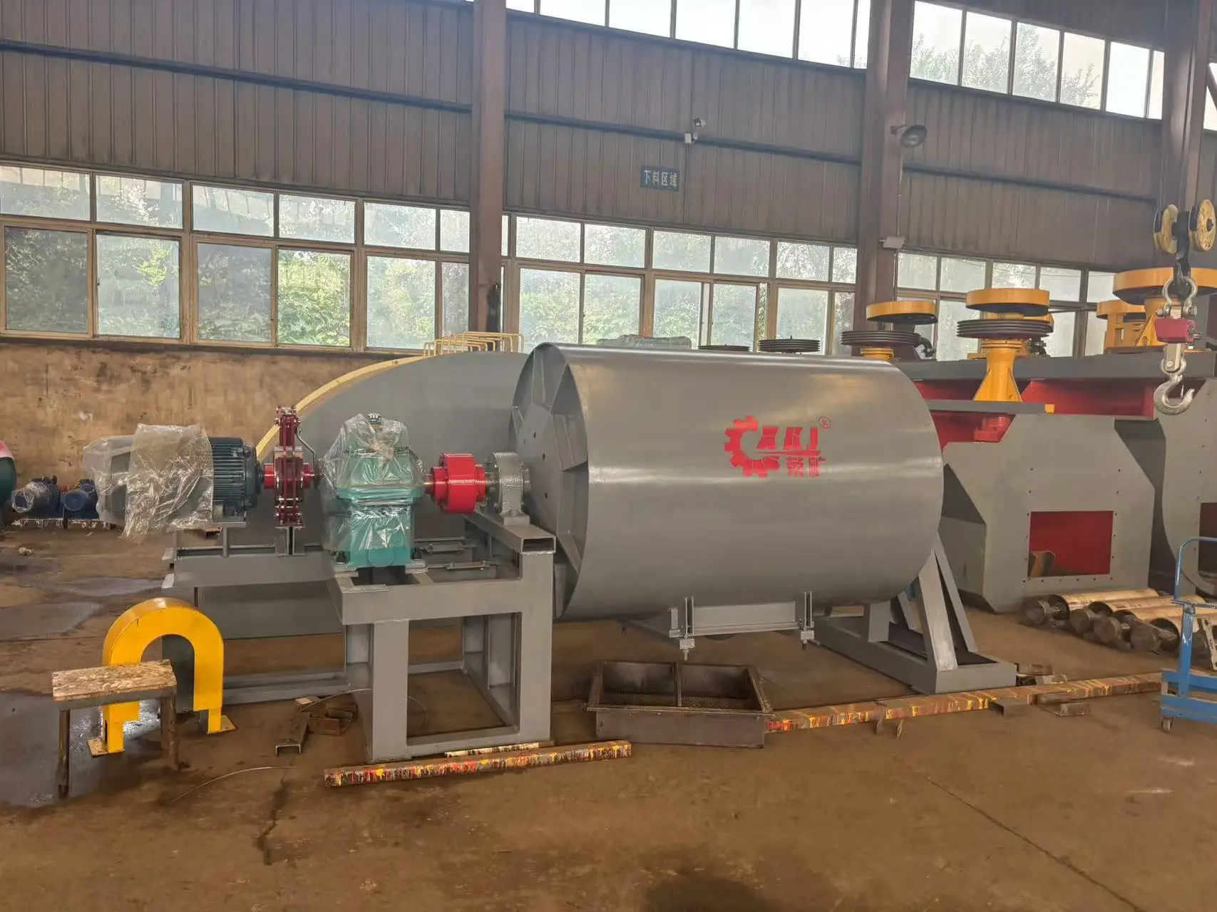 Output 1t per time alumina ceramic lining brick for grinding glass alumina ceramic ball ball mill