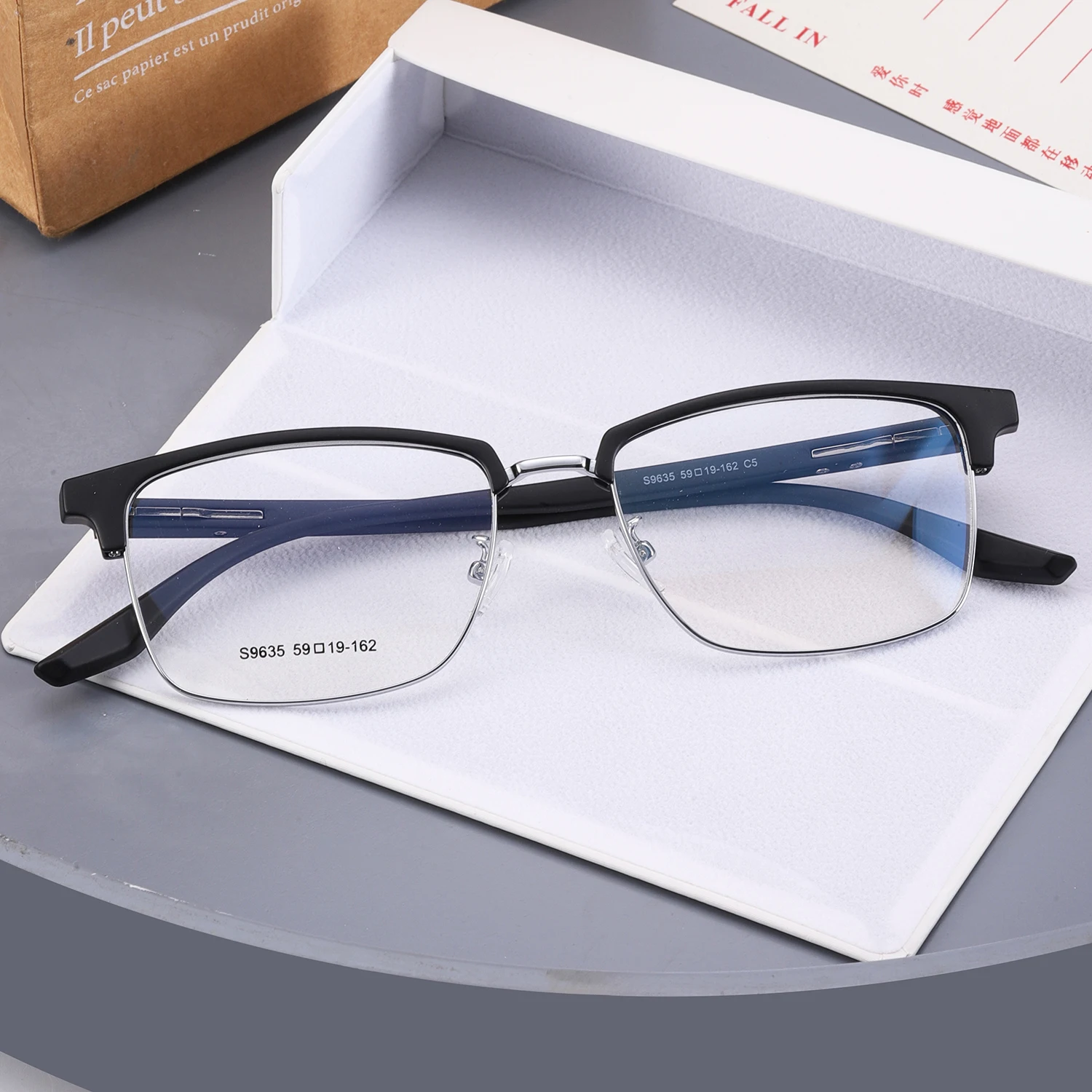 New Design Wholesale Retro Glasses Men Classic Eyebrows Metal Tr90 Eyewear Frame