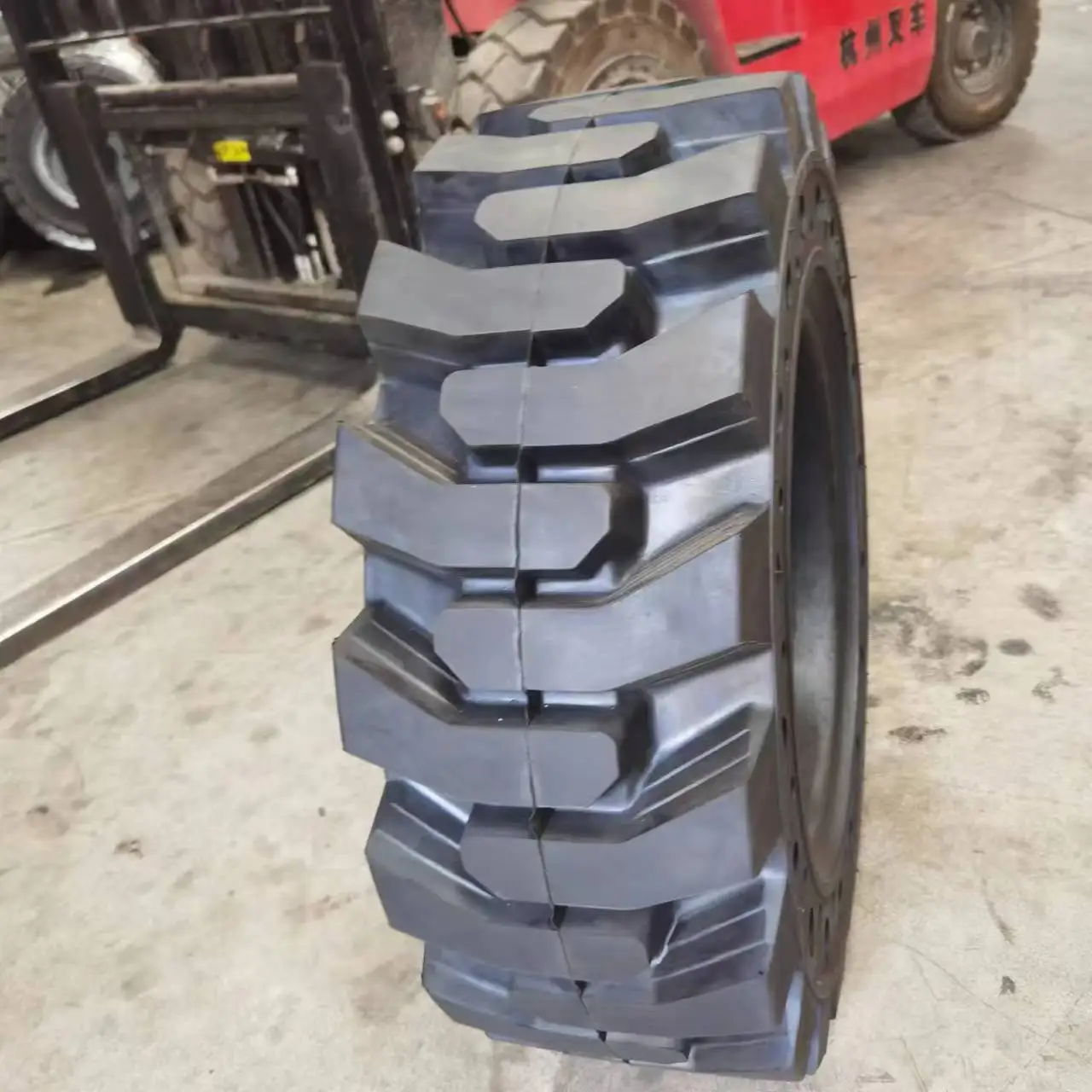 Solid Wheel Tire for Forklift Steer Wheel Loader