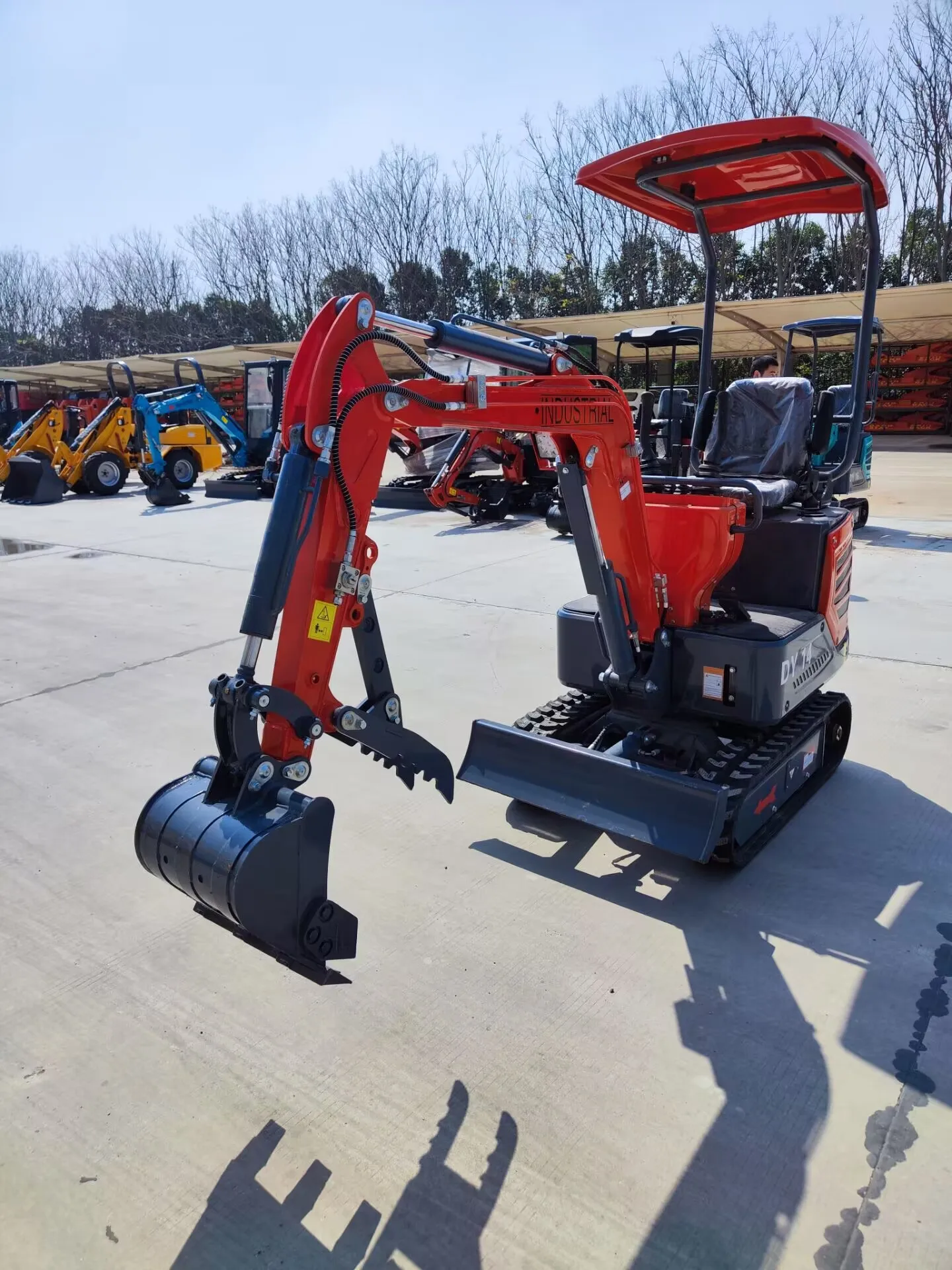 Agrotk 13.5HP 1.4 Ton B&S Mini & Small Excavator, Gasoline For Sale| CFG-DY14