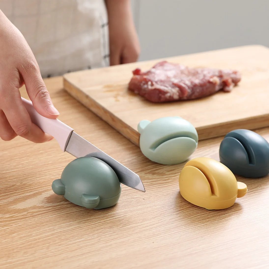  Knife Sharpener Kitchen Professional Knives Sharpening Tools Cartoon Bears Manual Scissors Sharpeners