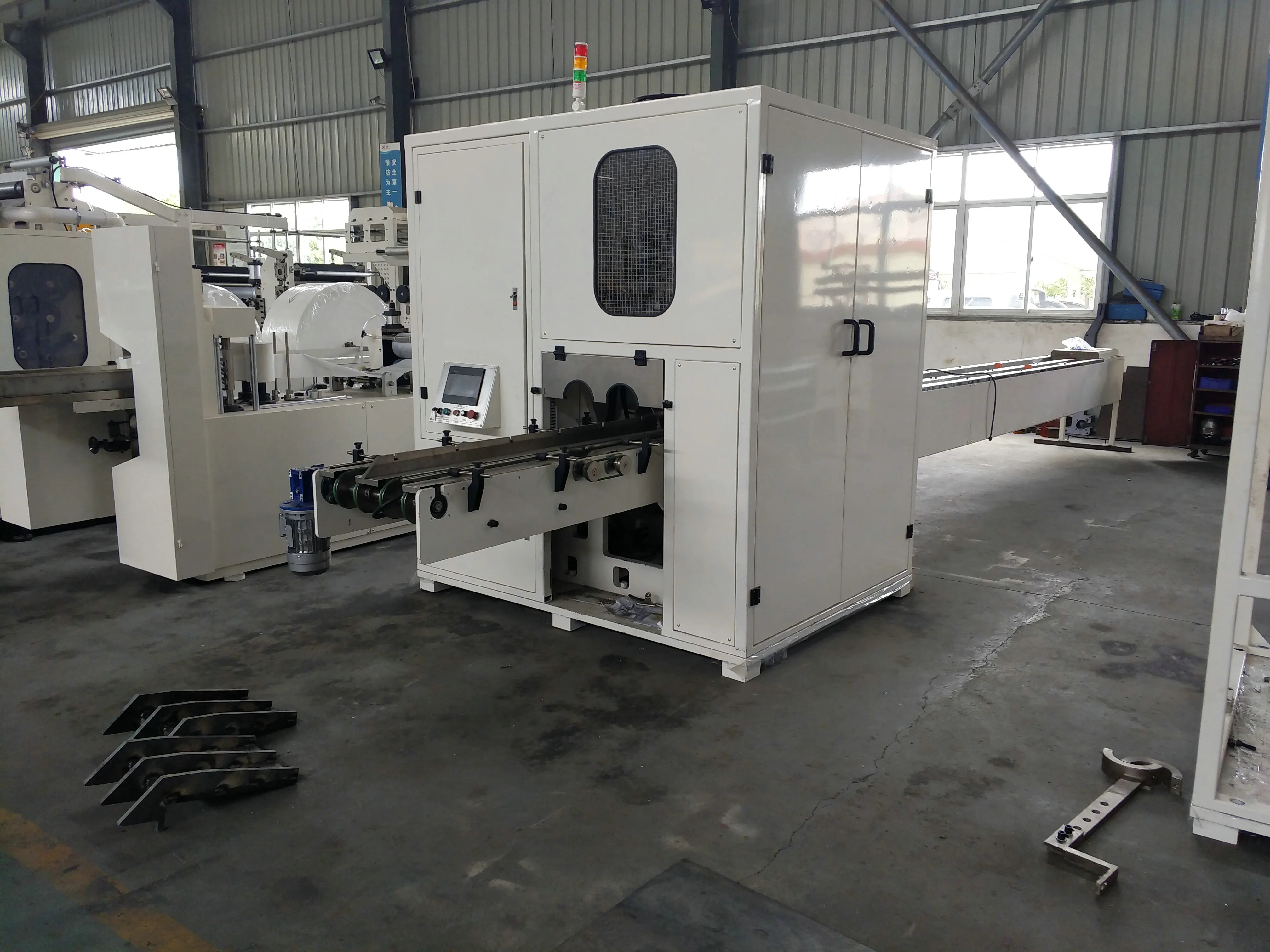 Double channel good quality hot sale toilet tissue paper cutting machine