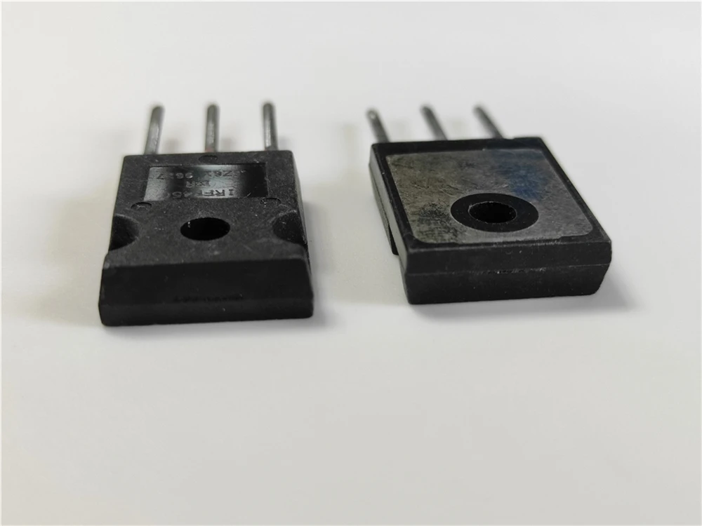 MOSFET Transistor IRFP450 500V 14A (Tc) 190W (Tc)
