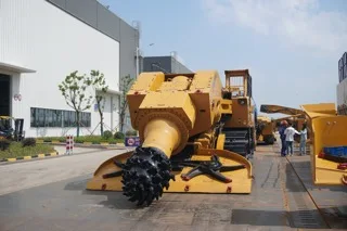 Cummins Generator EBZ200A Factory direct price tunnel boring machine sale Cantilever Roadheader