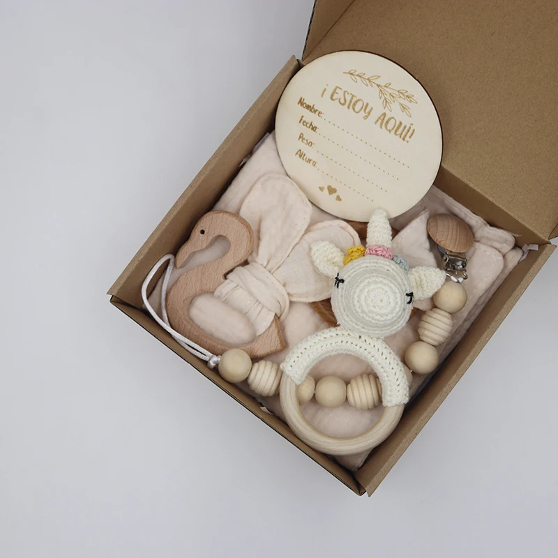 New Design baby wooden ring Comforter newborn baby  teething  toy milestone rattle Baby Wooden Teether Ringt
