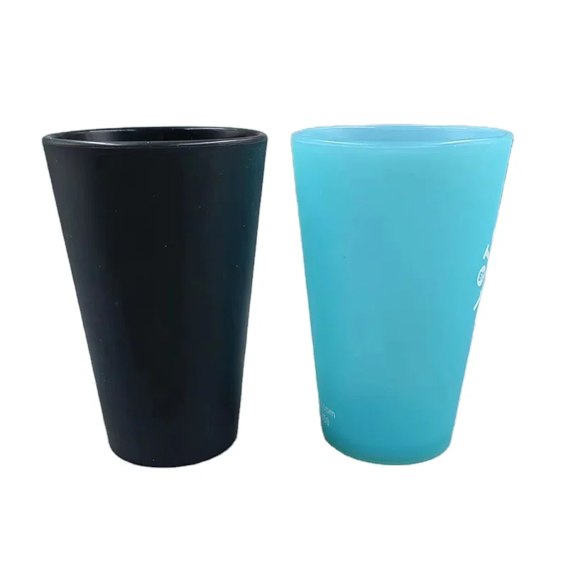 Custom Logo 16oz cup Unbreakable Silicone Pint Glass BPA-Free Silicone Beer Drink Cup with lid and straw for bar party