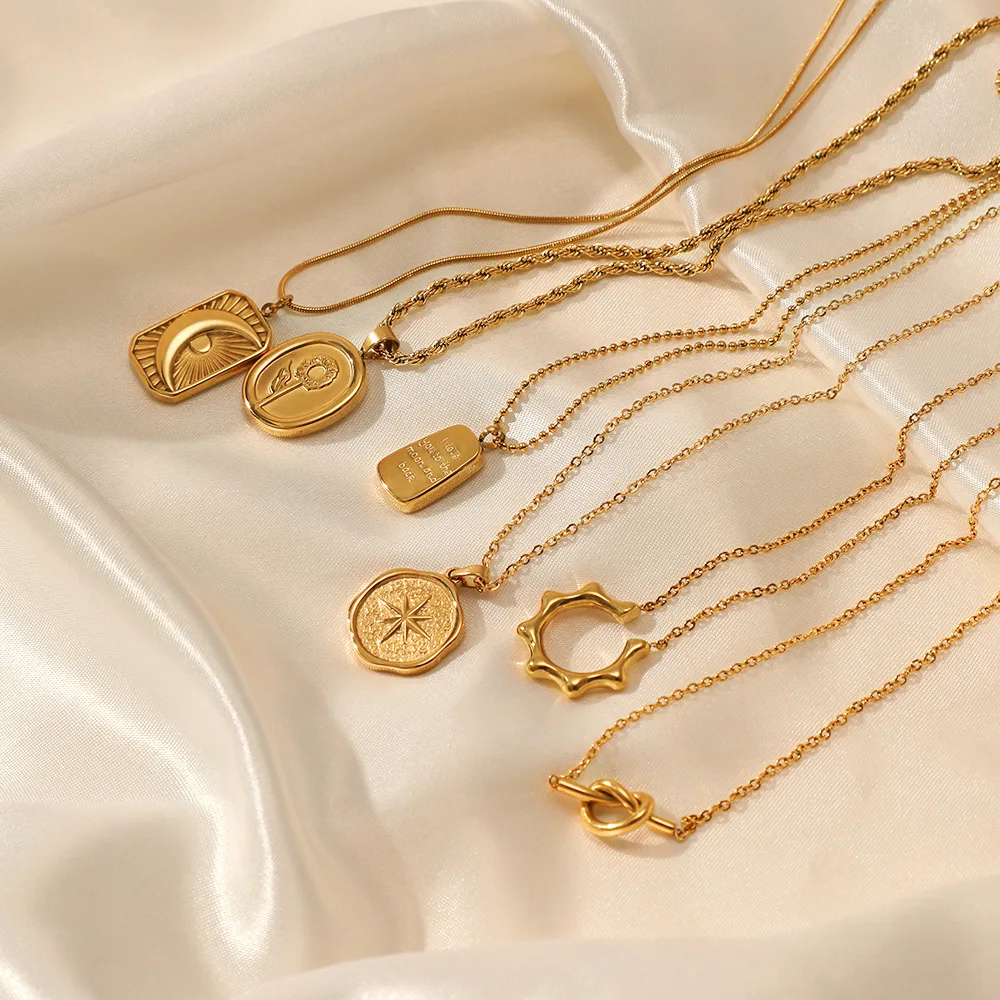 French Vintage Star Moon Stainless Steel Necklace 18K Gold Plated Twist Chain Necklace