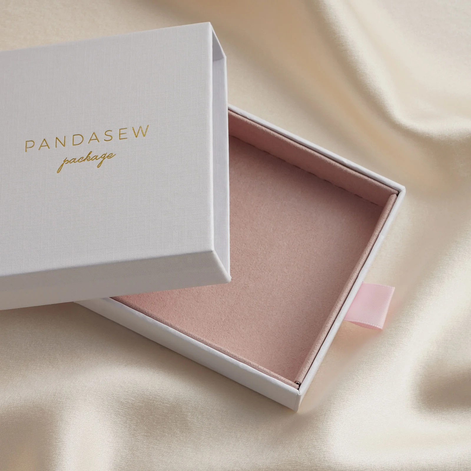 PandaSew Custom Logo Luxury Paperboard with Pink Microfiber Inside Gift Packaging Jewelry Box