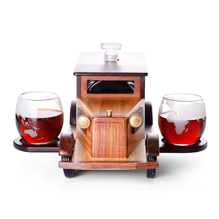 Amazon Hot Selling Old fashioned Vintage car Liquor Whiskey Decanter with Two Globle Tumbler Glass cup set