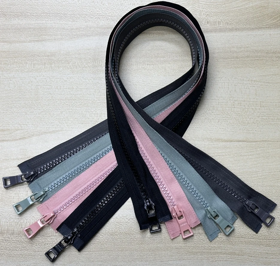 Wholesale Customized Fashion 5#8#  Two Way Open Double Zipper  Plastic Zipper For Clothes Two Way Separating Zipper