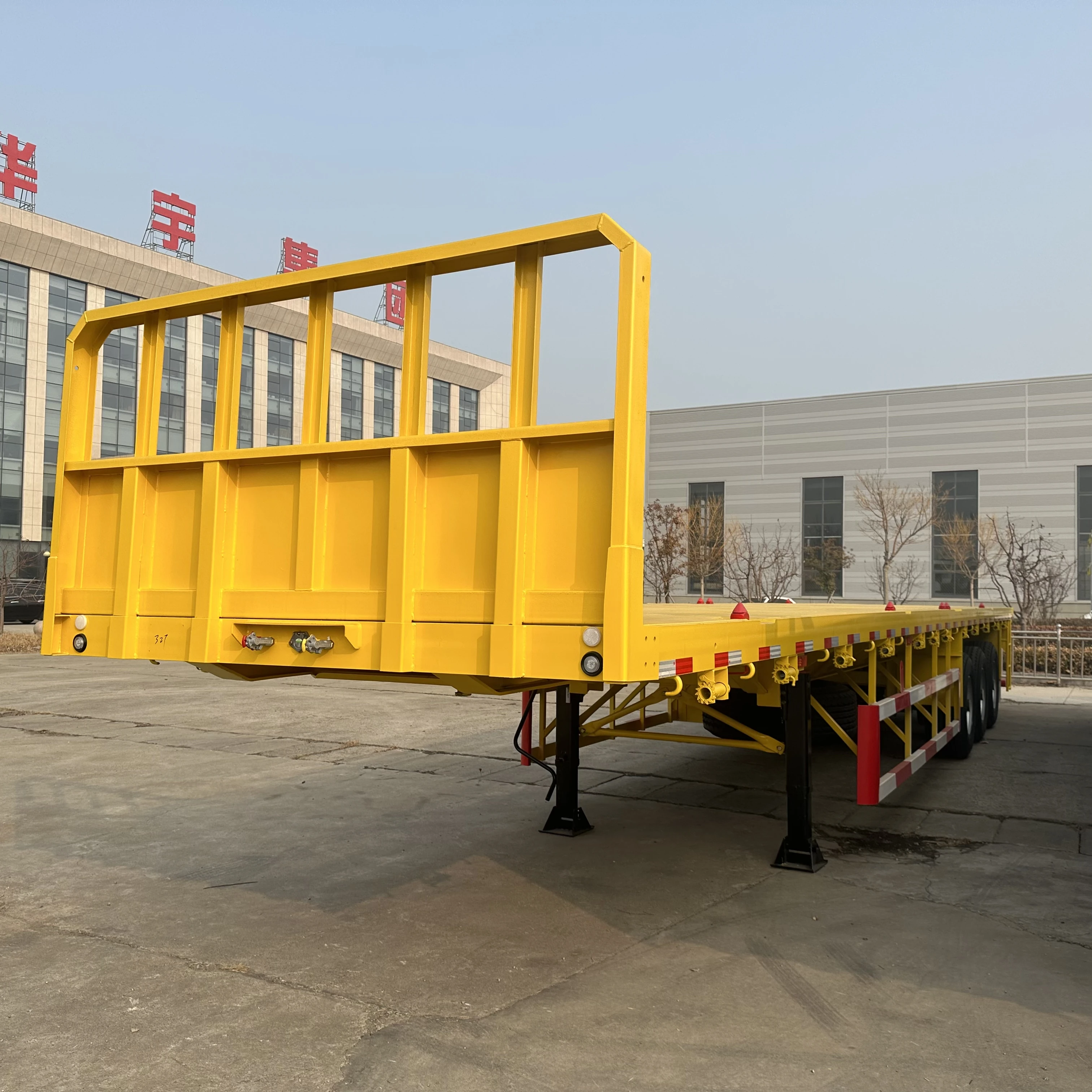 High quality hot selling trailer for Africa Airbag trailer BPW FUWA axle can be customized flatbed trailer in Saudi Arabia