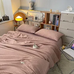 Изготовлено из высококачественных материалов, супер мягкое шелковое одеяло ручной работы в общежитии