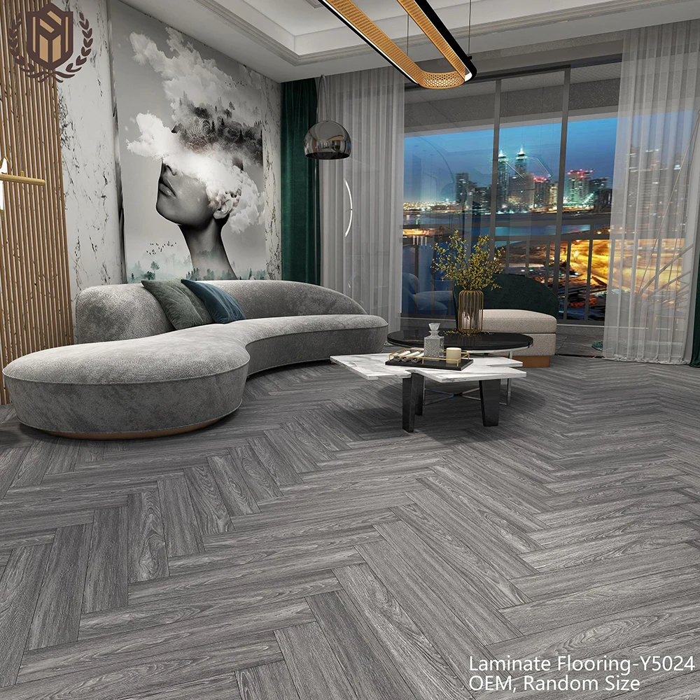 Wholesale Price Light Oak Fiber Wood Moisture-Proof Luxury Composite Flooring for Domestic/Business