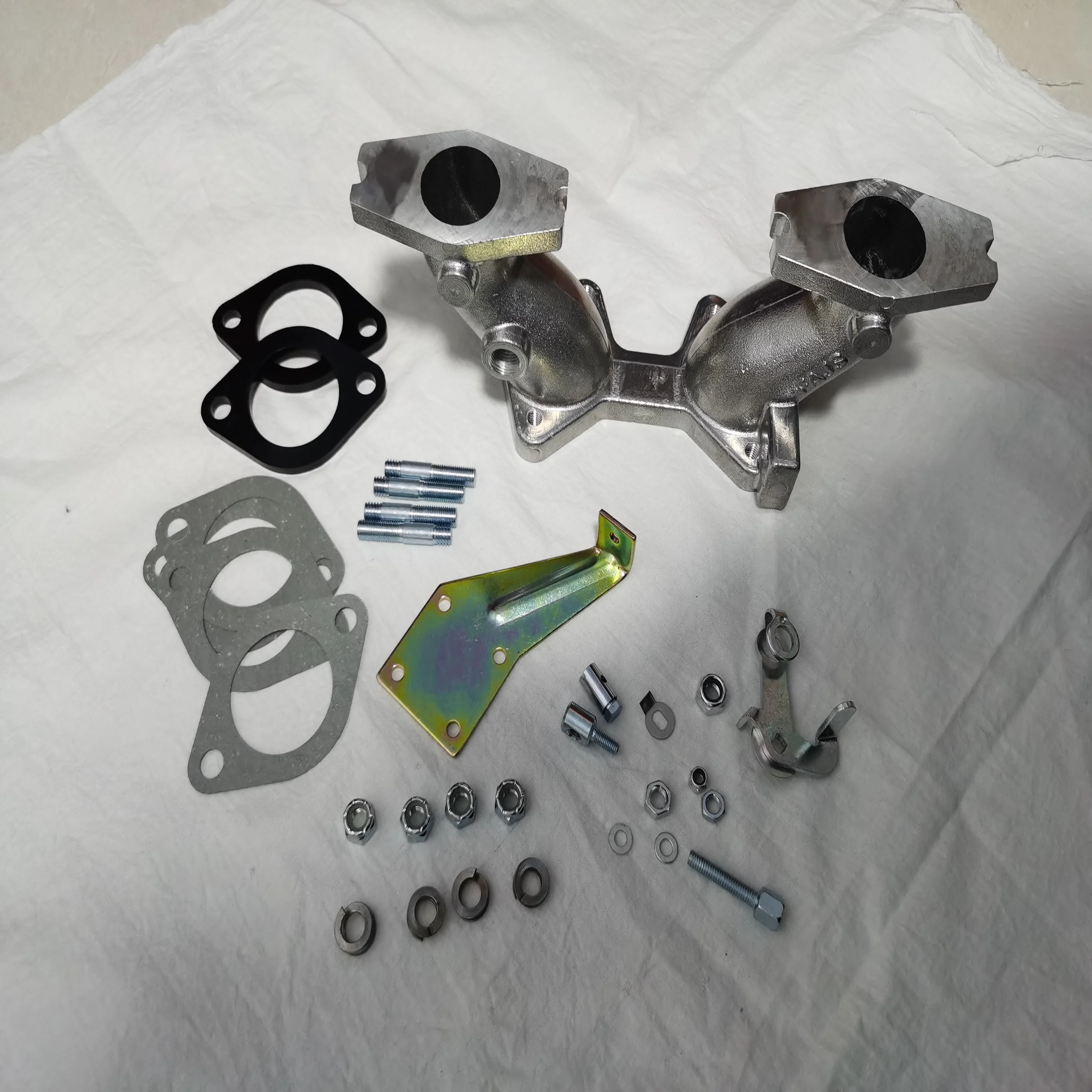 MG A MG B Midget Austin Healey Sprite manifold for single 45DCOE short type 90mm