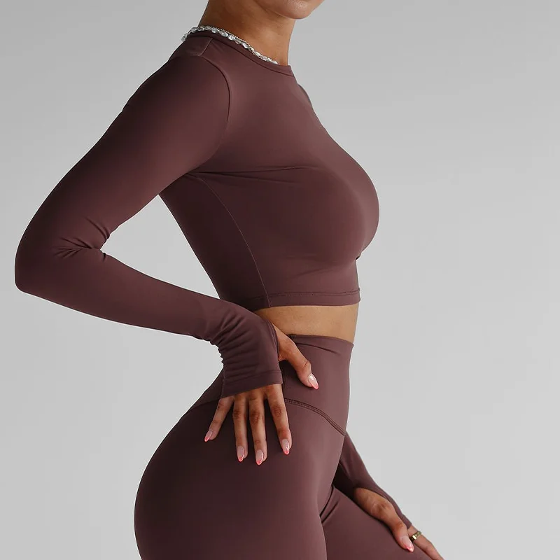 High Quality Polyester Four Way Stretch Tight Fitted Round Neckline With Thumbhole Sports Long Sleeves Cropped Top For Women