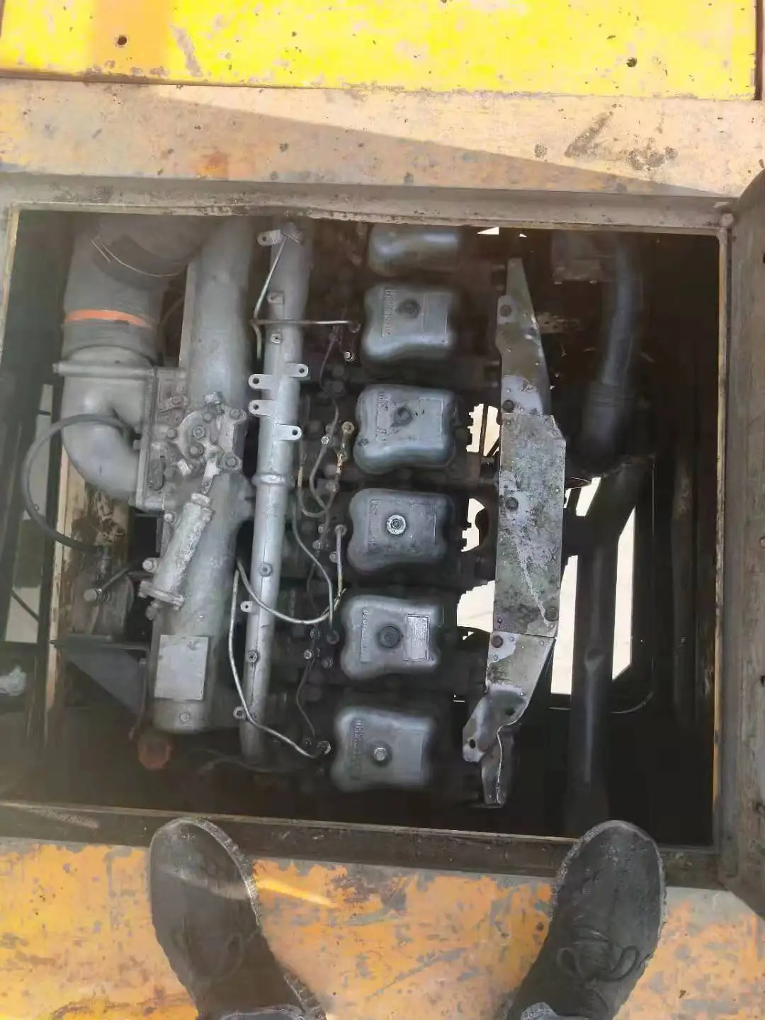 Used heavy construction machine hitachi 150ton crawler crane kh700