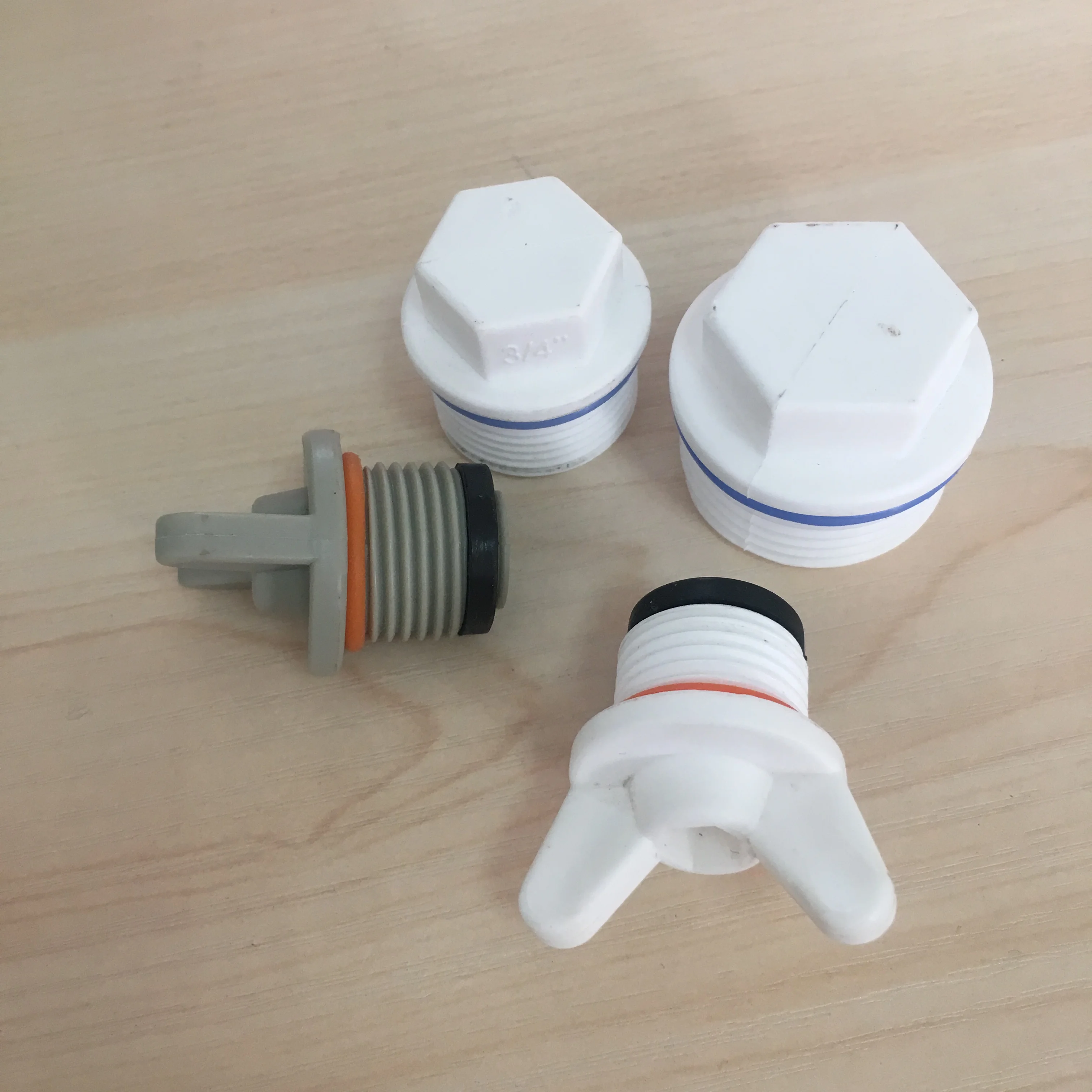 
China Pipe and Fittings Best Price PPR Male Plug for Water Supply and Irrigation 