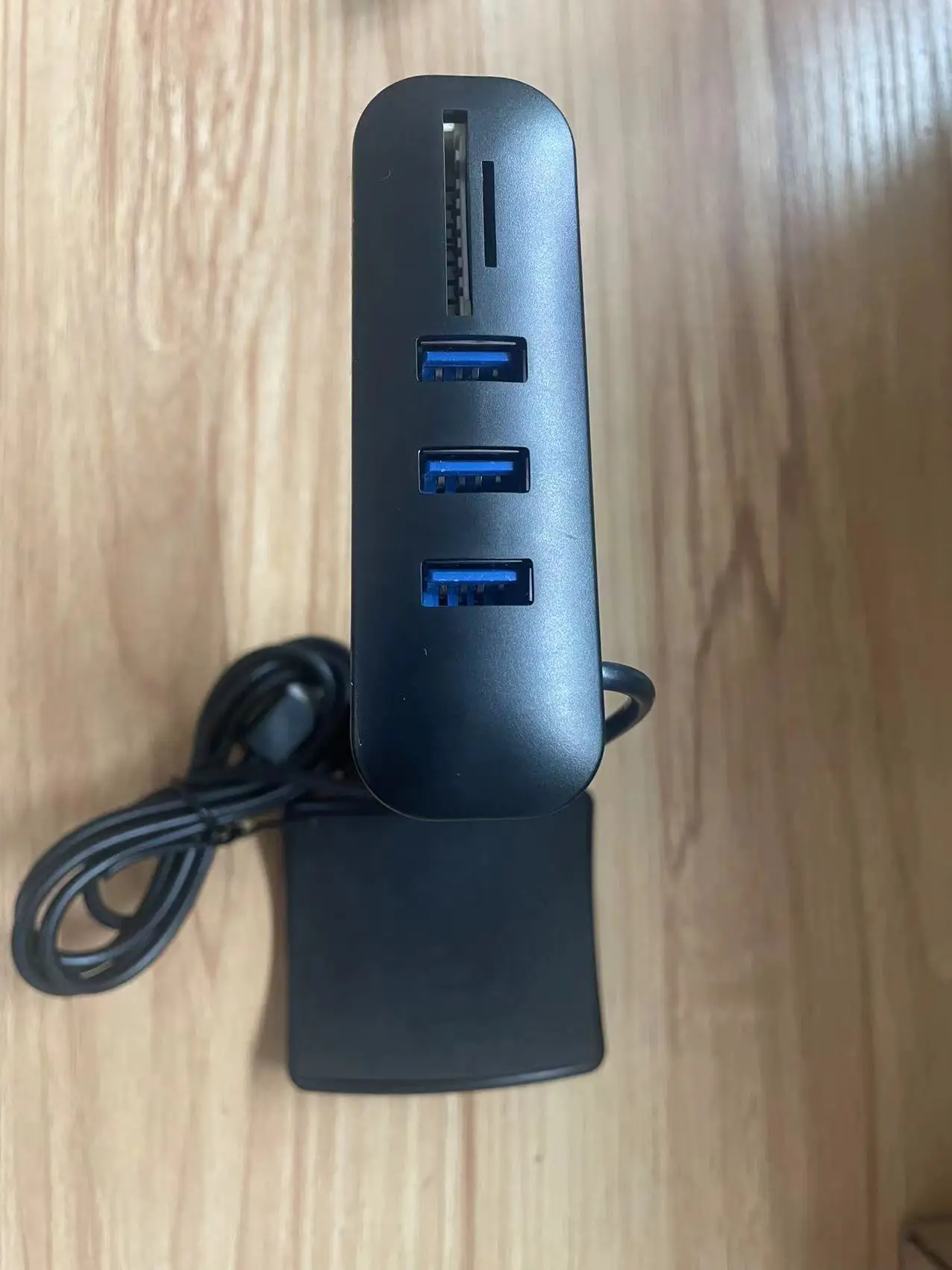 Free Logo Custom usb Charging Port Hub Headphone Holder Headset Stand Headphone Display Hanger